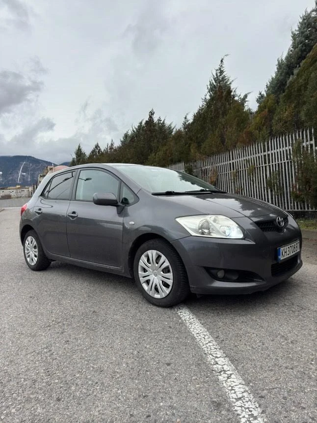 Toyota Auris, снимка 3 - Автомобили и джипове - 48222701