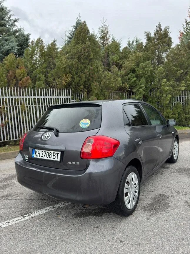 Toyota Auris, снимка 4 - Автомобили и джипове - 48222701