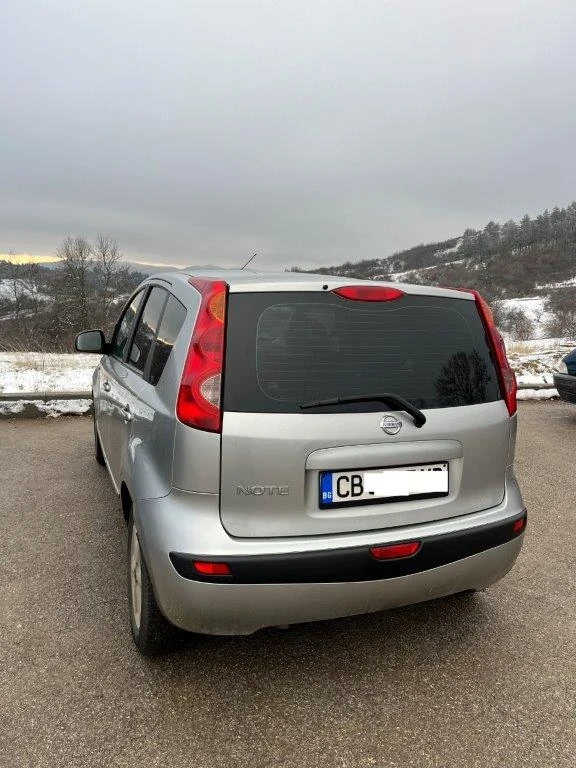 Nissan Note, снимка 4 - Автомобили и джипове - 53945558