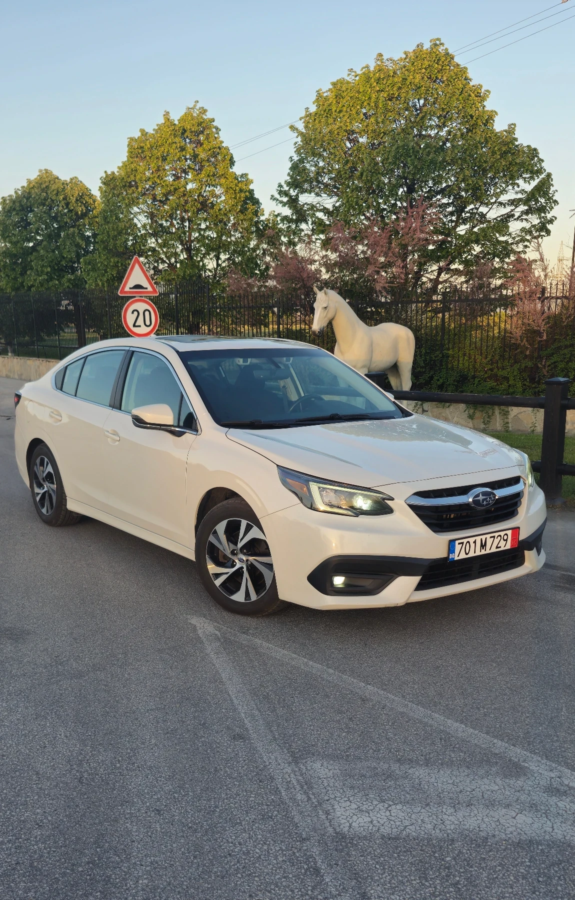 Subaru Legacy 2.5I Touring AWD, снимка 1