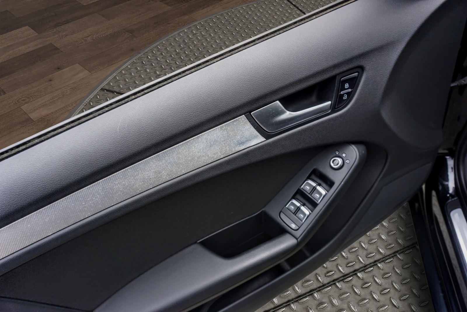 Audi A4 AVANT 2.0TDI MULTITRONIC, снимка 6 - Автомобили и джипове - 26909468