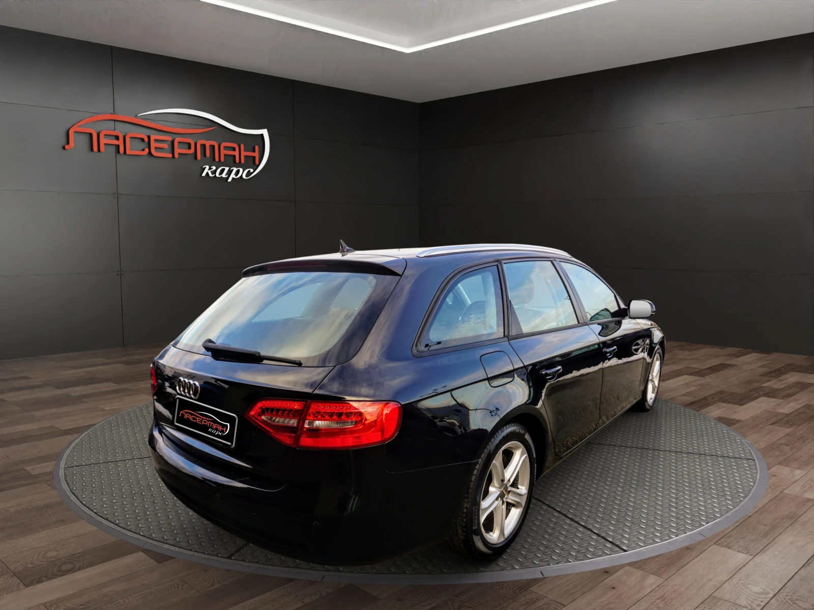 Audi A4 AVANT 2.0TDI MULTITRONIC, снимка 3 - Автомобили и джипове - 26909468