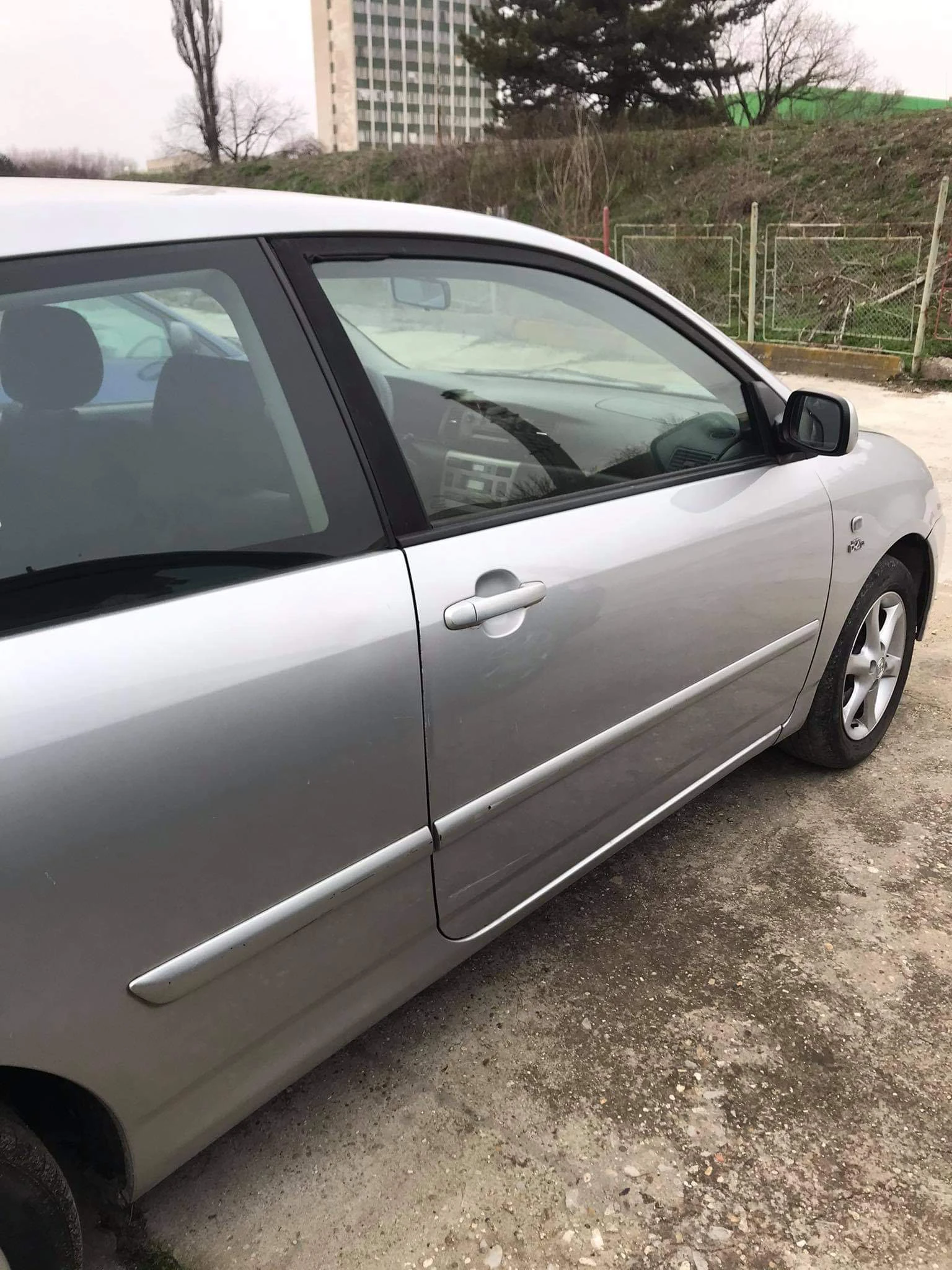 Toyota Corolla 2.0 90 к.с - изображение 5