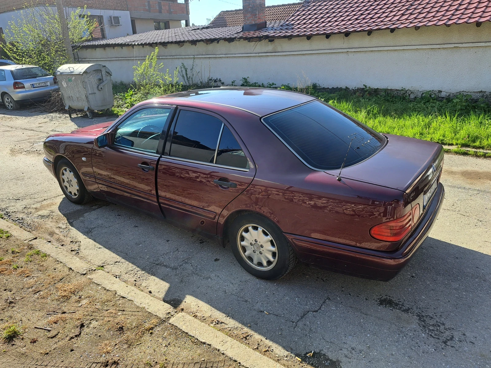 Mercedes-Benz E 200 Газов инжекцион. - изображение 6