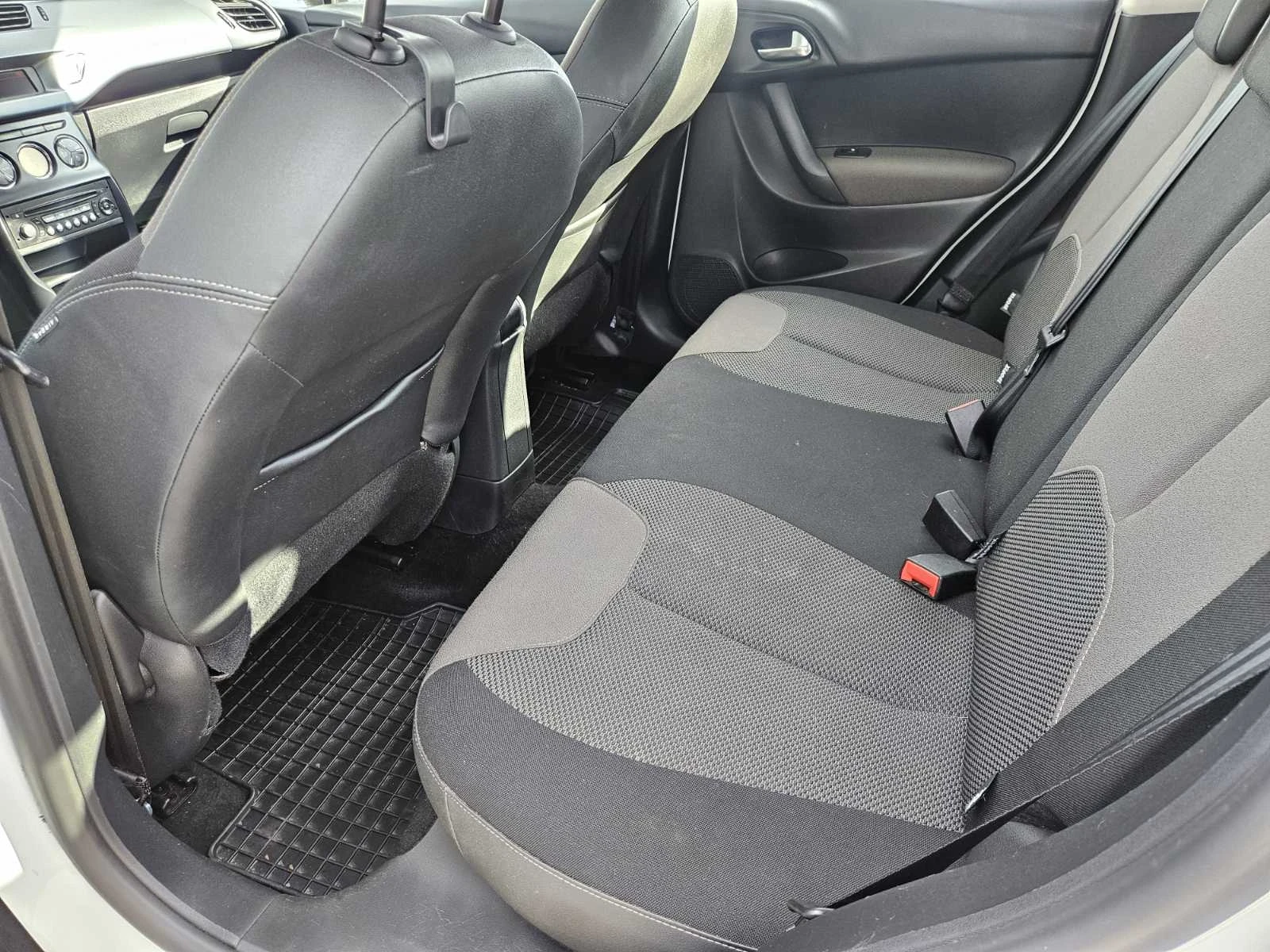 Citroen C3 1.6HDI 99KS. Euro 6, снимка 8 - Автомобили и джипове - 51717991