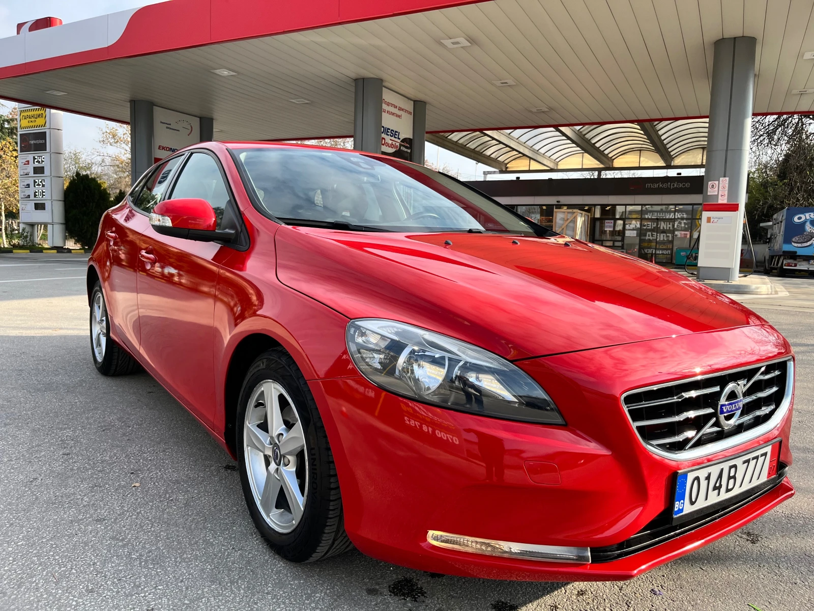 Volvo V40 1.6HDI= Пежо Двигател= 199000км= Топ Състояние!!! - изображение 2