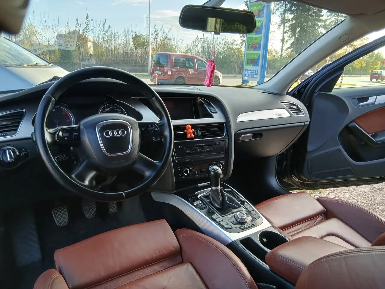 Audi A4 B8 - изображение 4