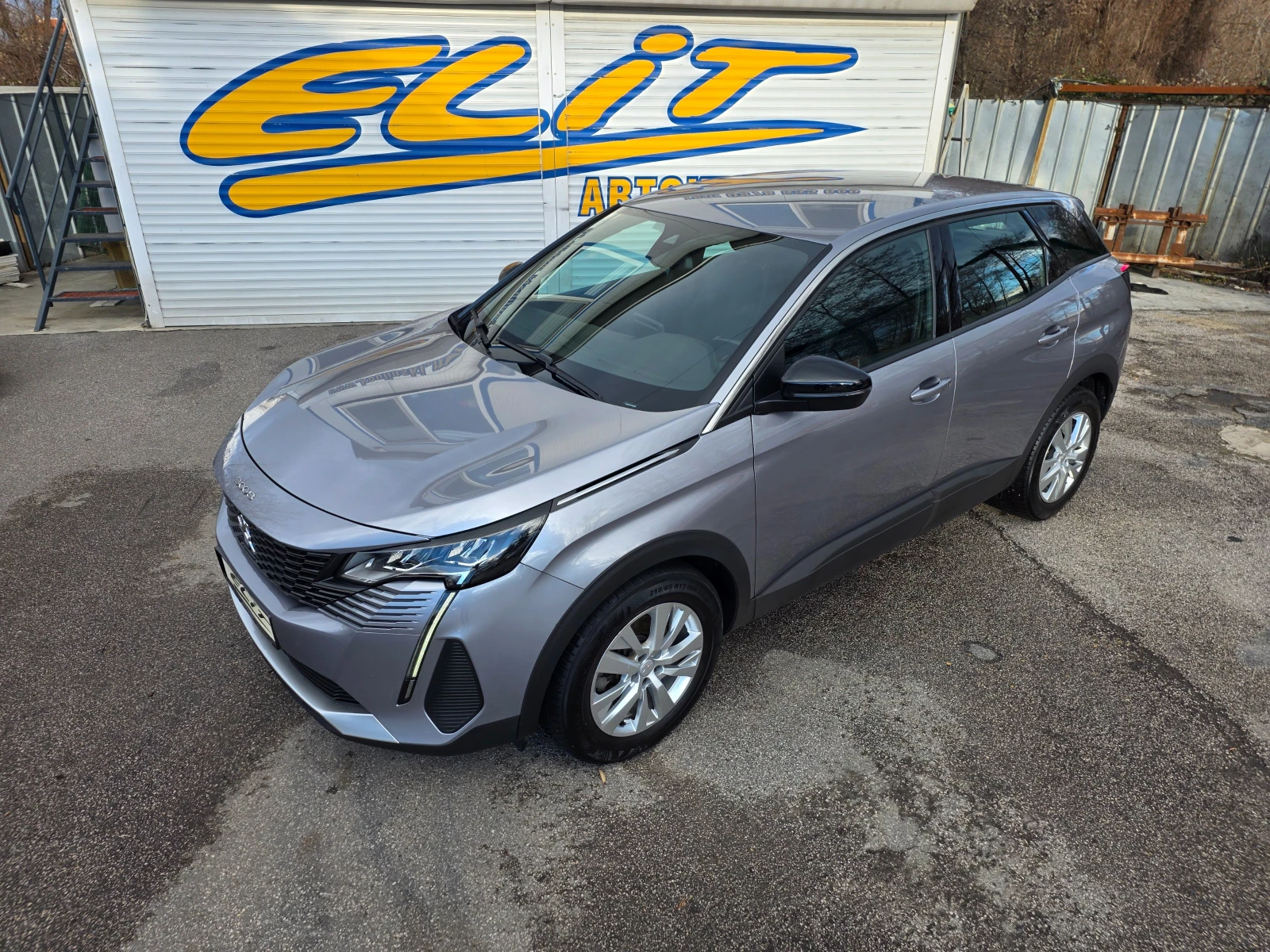 Peugeot 3008 1.5D-8 скорости-UNIKAT-30000km. - изображение 2