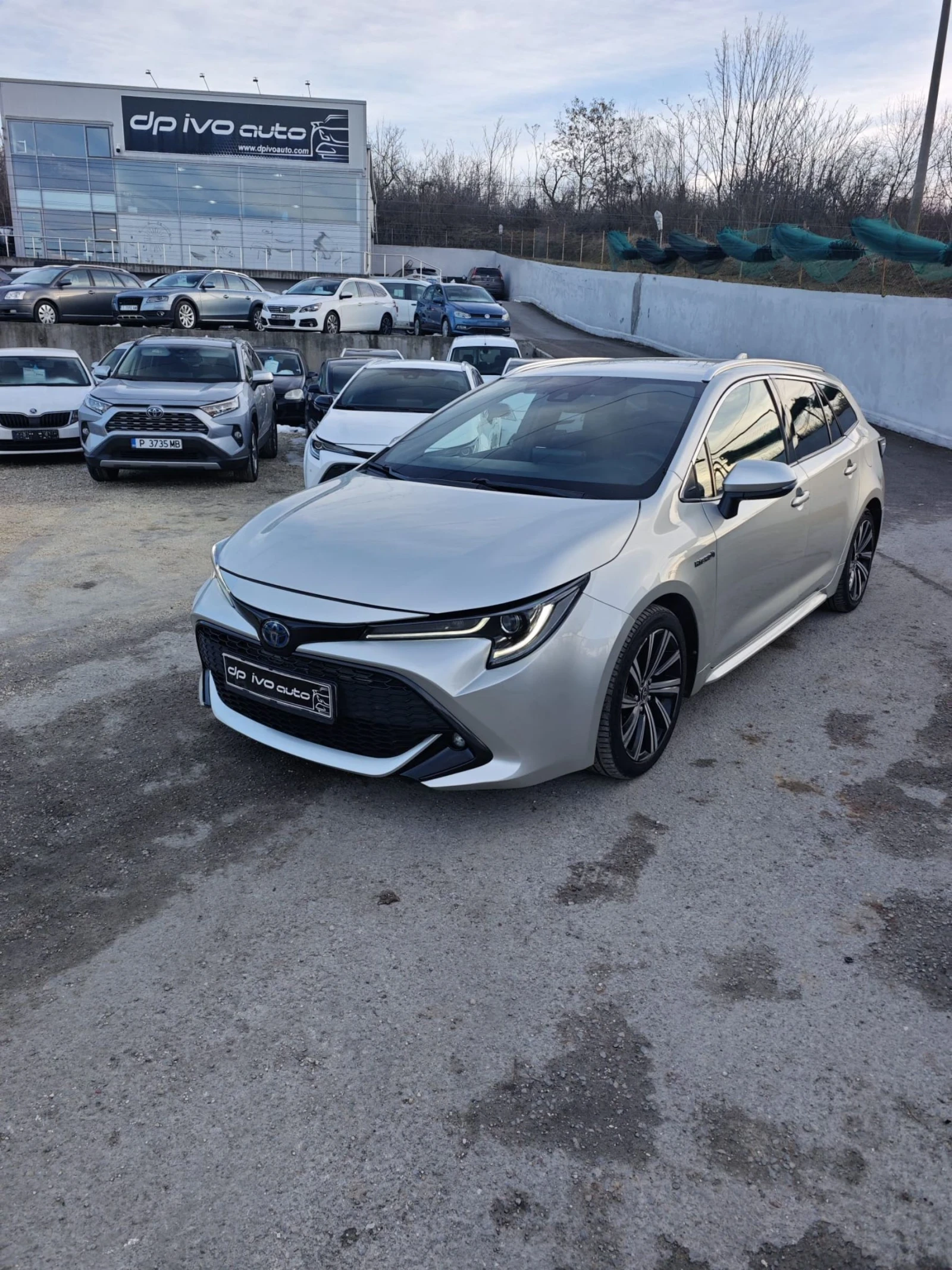 Toyota Corolla HYBRID* ОТЛИЧЕН* , снимка 14 - Автомобили и джипове - 53910311