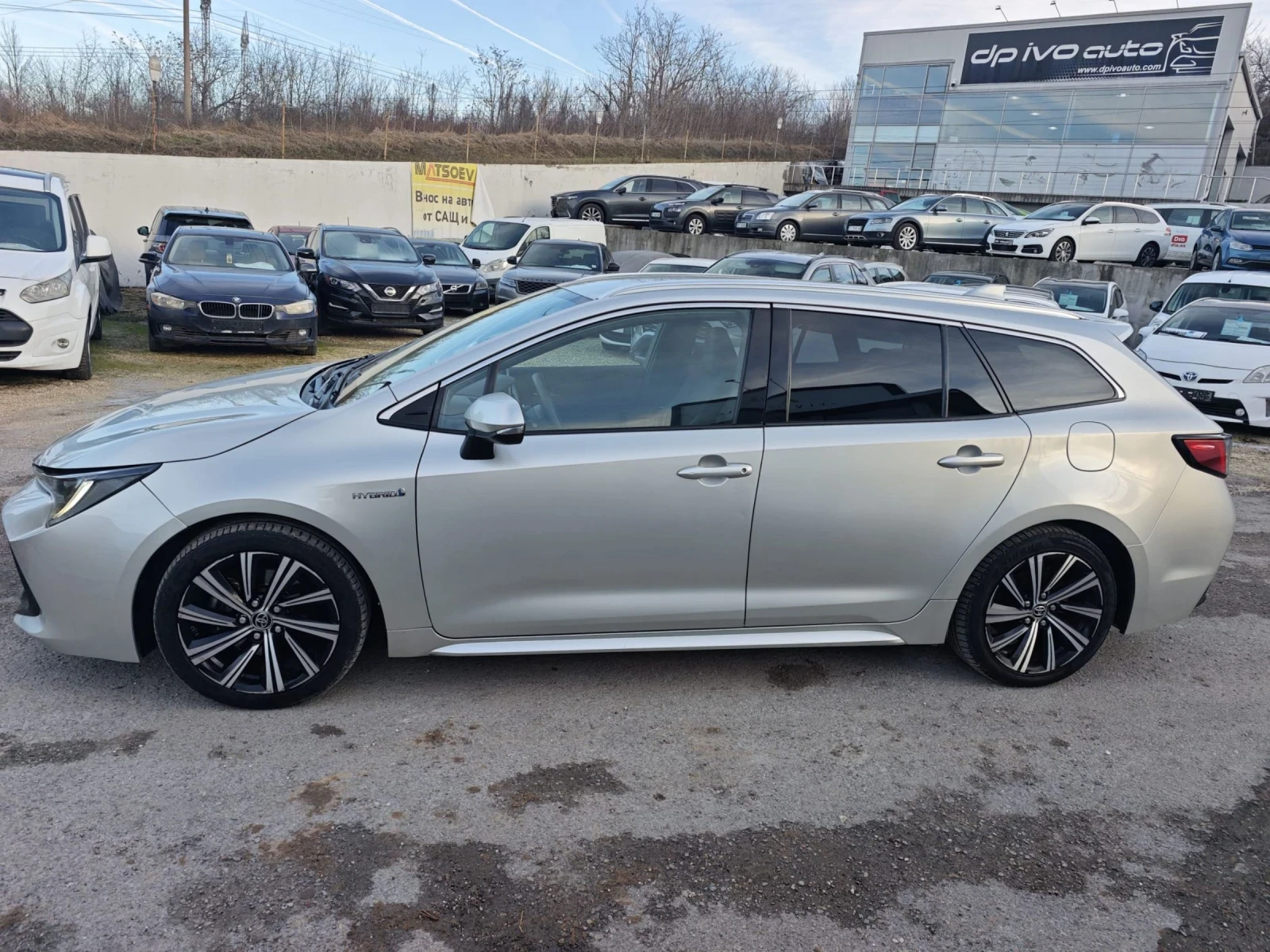 Toyota Corolla HYBRID* ОТЛИЧЕН* , снимка 2 - Автомобили и джипове - 53910311