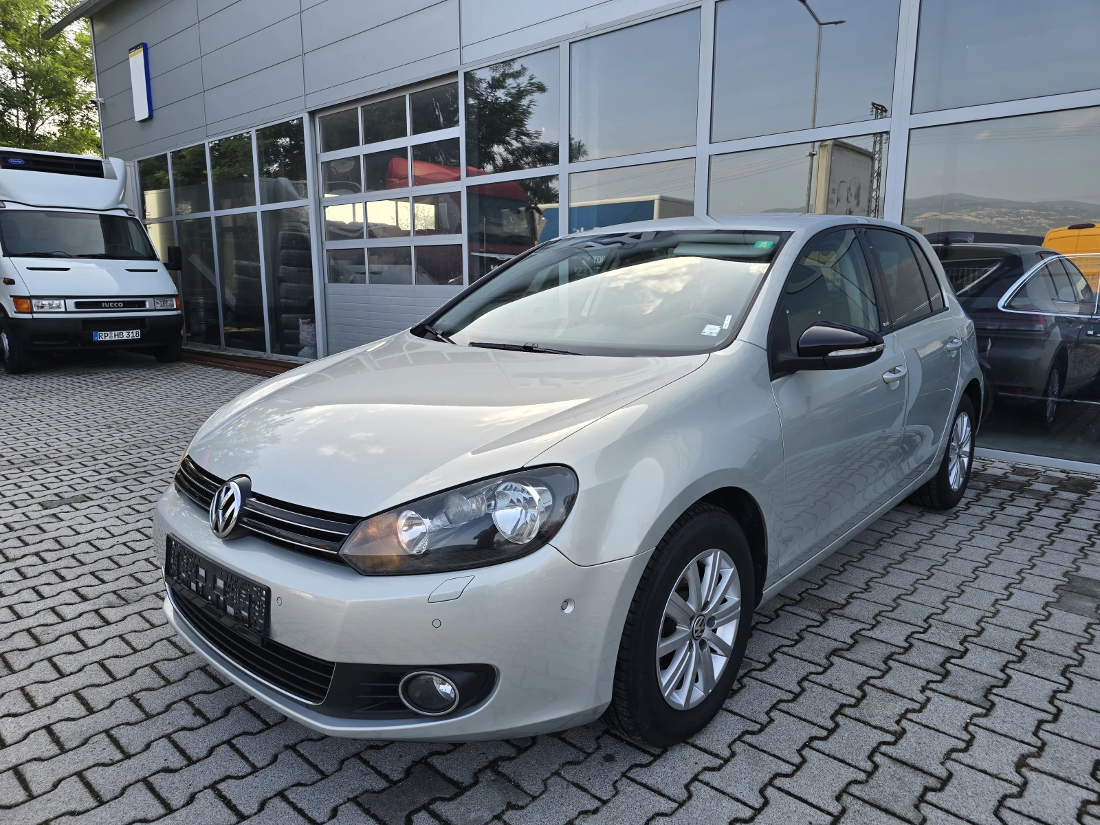 VW Golf STYLE !!, снимка 5 - Автомобили и джипове - 55253590