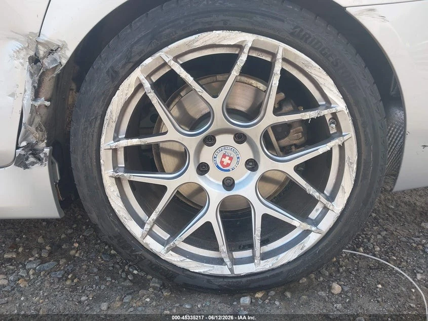 BMW 550 RWD Автокредит Цена до България, снимка 11 - Автомобили и джипове - 55464456