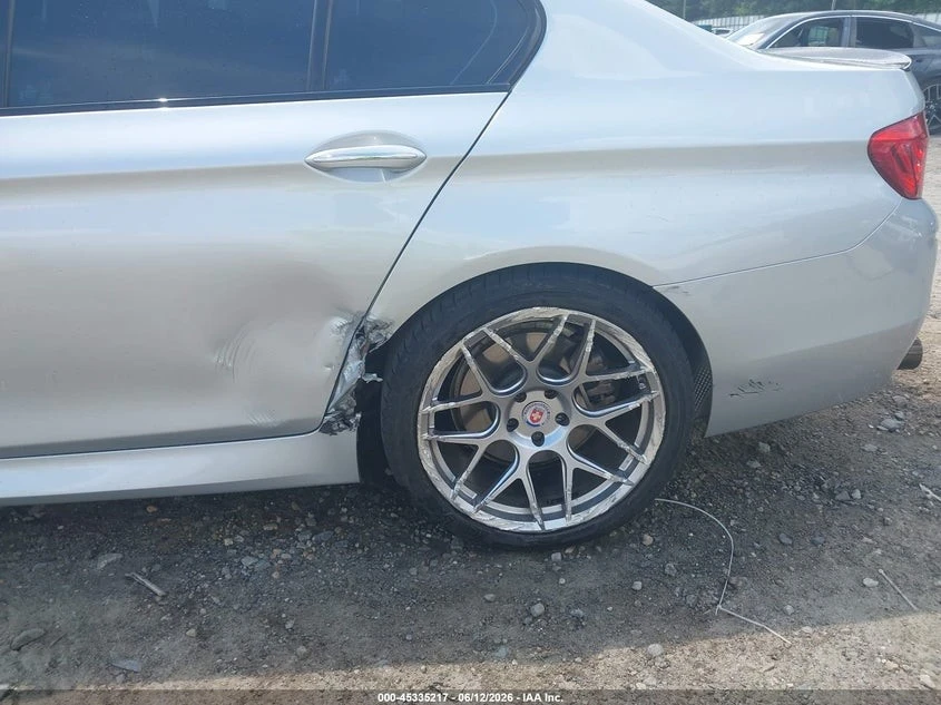 BMW 550 RWD Автокредит Цена до България, снимка 9 - Автомобили и джипове - 55464456