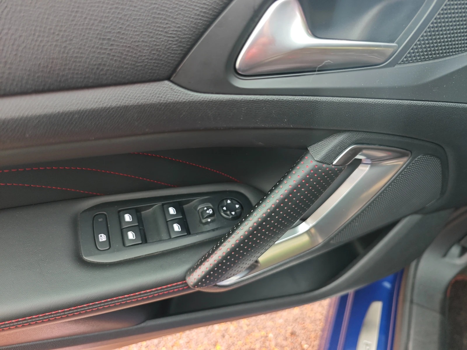 Peugeot 308 GT-Panorama-Full, снимка 12 - Автомобили и джипове - 55596122