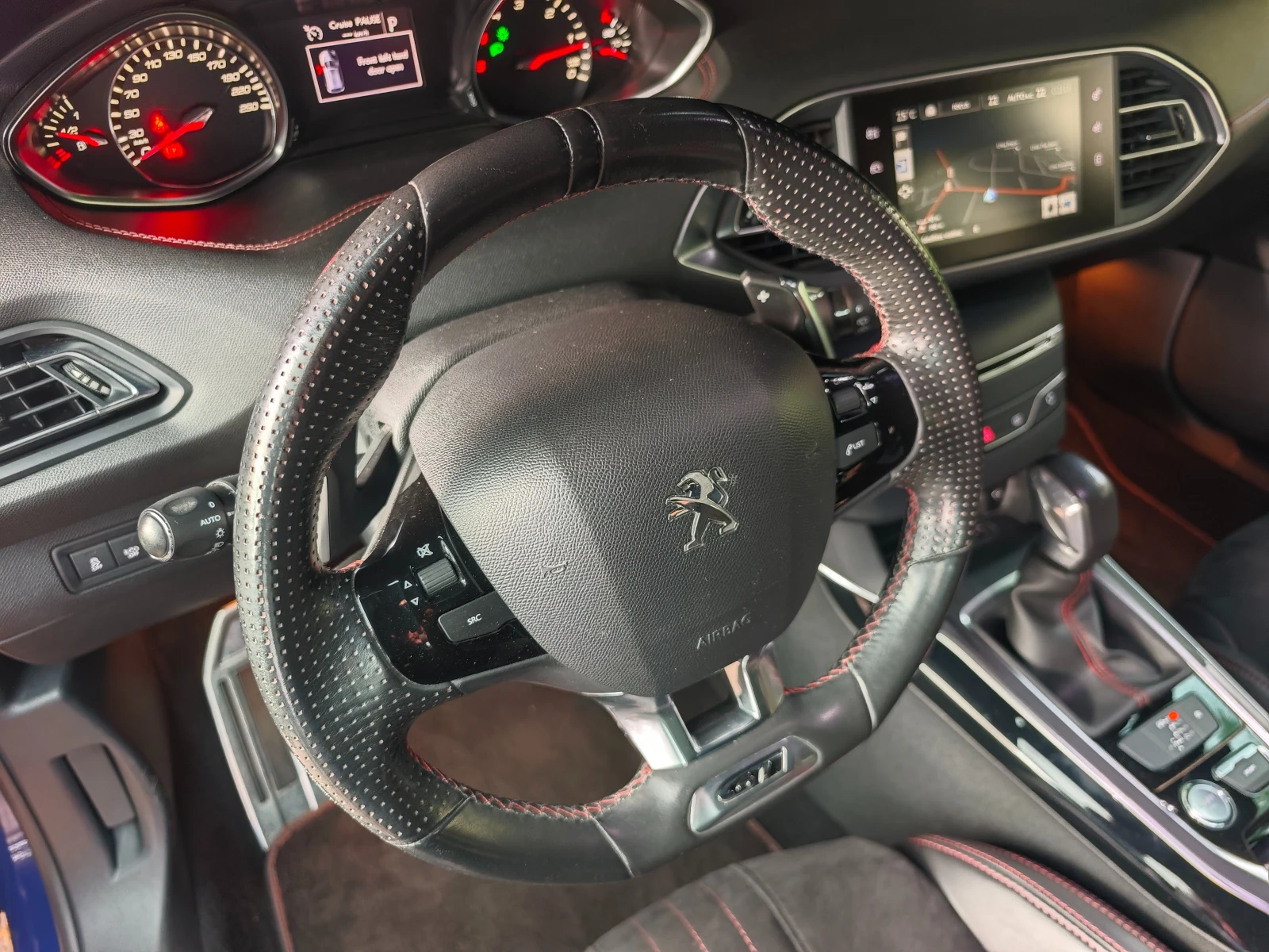 Peugeot 308 GT-Panorama-Full, снимка 13 - Автомобили и джипове - 55596122