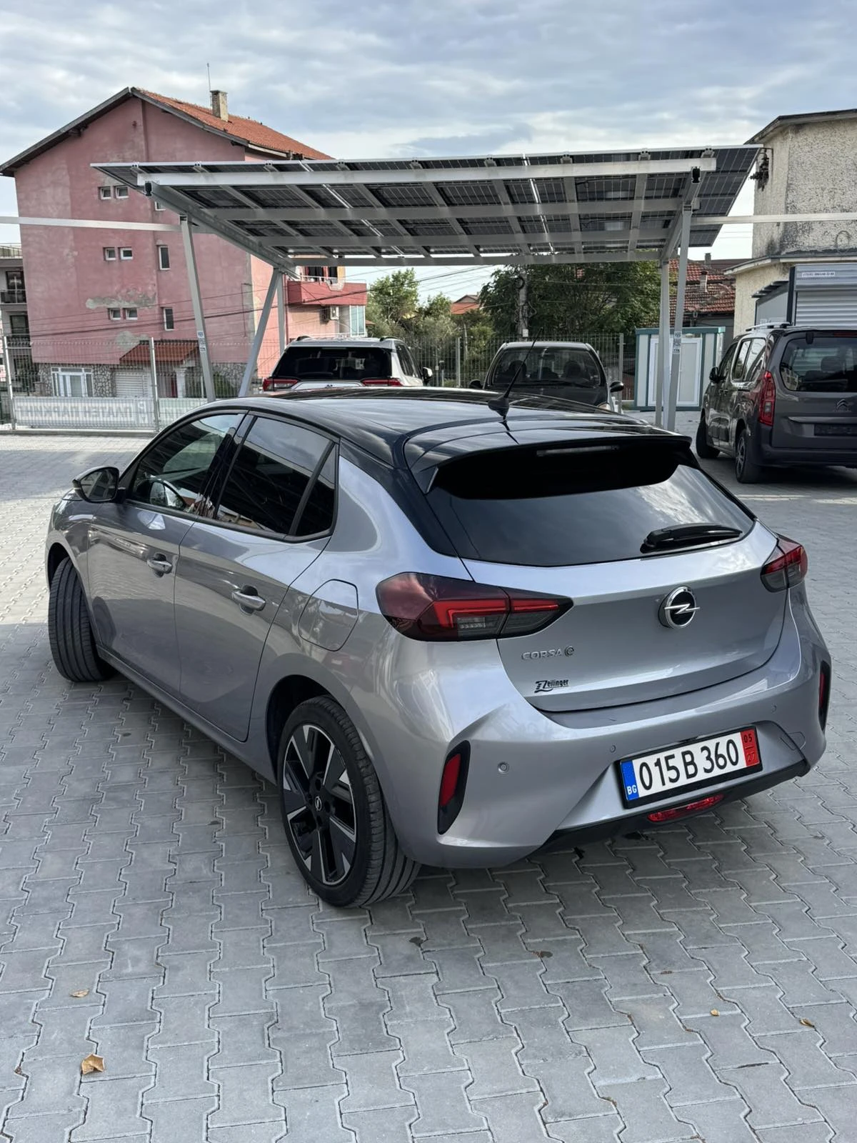 Opel Corsa 50 kWh GS, снимка 2 - Автомобили и джипове - 56091145
