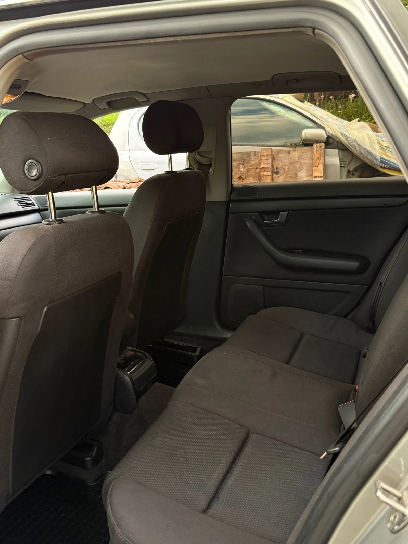 Audi A4 1.9TDI, снимка 7 - Автомобили и джипове - 56275125