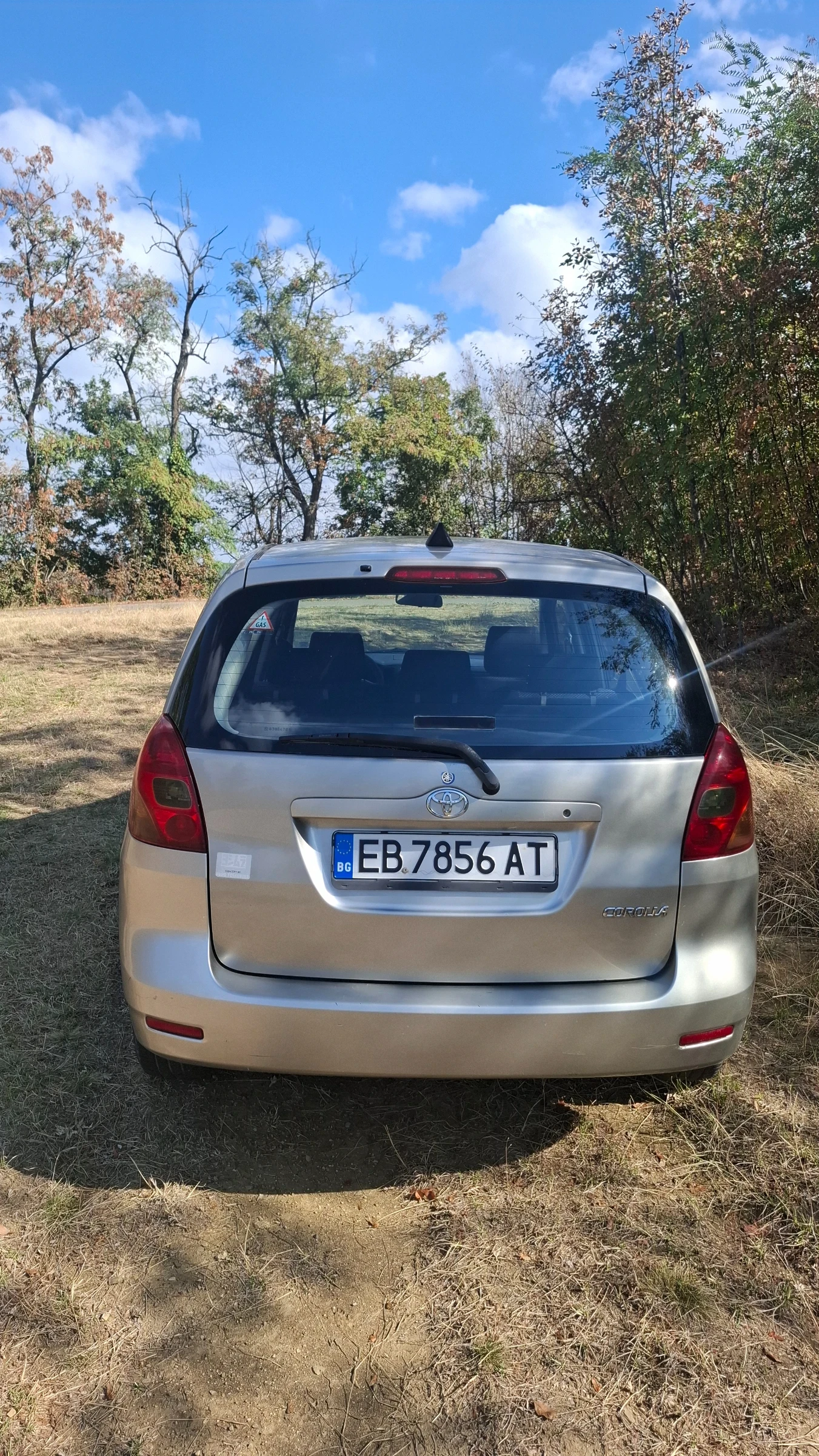 Toyota Corolla verso 1.8 , снимка 8 - Автомобили и джипове - 56311710