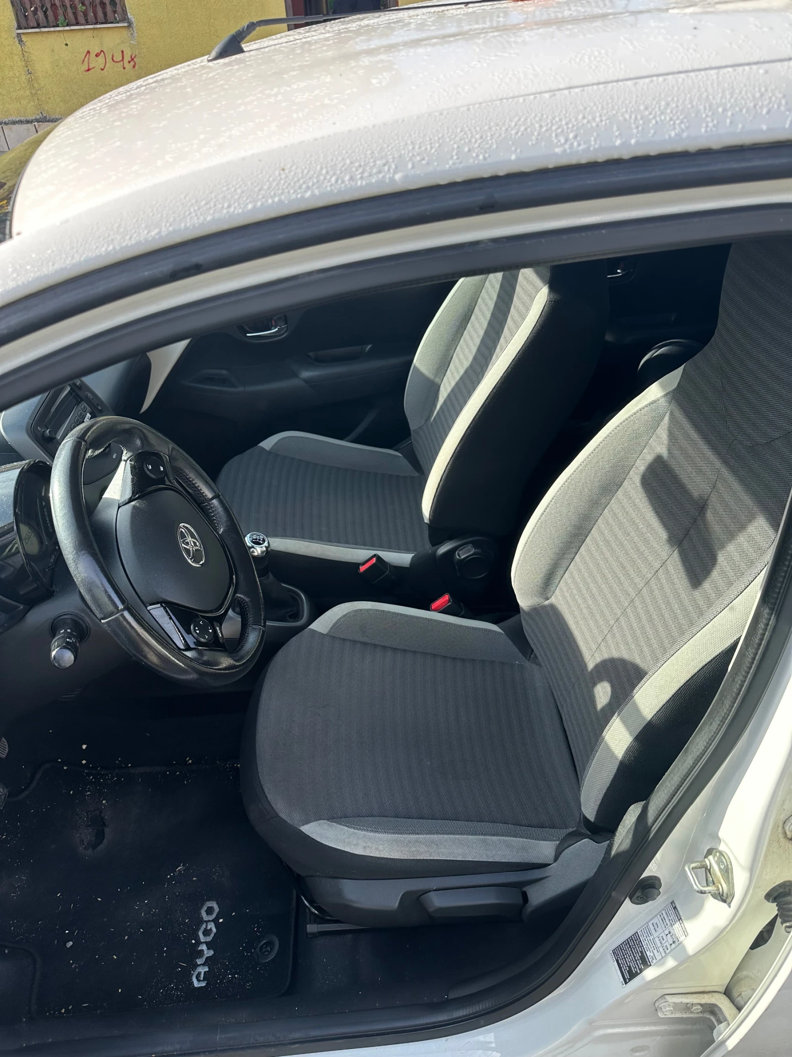 Toyota Aygo, снимка 7 - Автомобили и джипове - 56575976