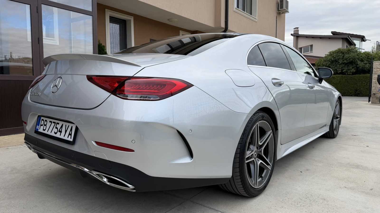 Mercedes-Benz CLS 300, снимка 5 - Автомобили и джипове - 56717840