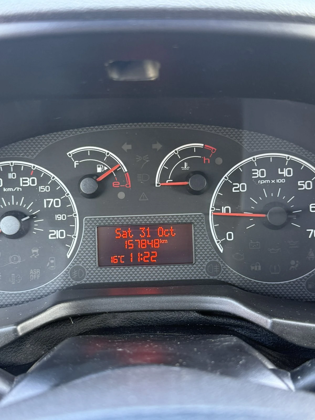 Citroen Nemo 1.3 HDI, снимка 11 - Автомобили и джипове - 56746291