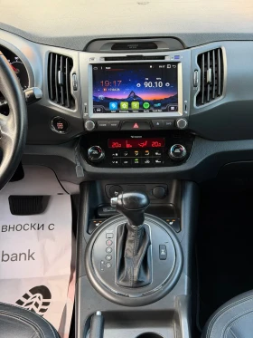 Kia Sportage 2.0CRDi 4x4 Блокаж Навигация Автомат, снимка 16