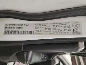 Jeep Grand cherokee LIMITED * KEYLESS * ПОДГРЕВ * ПАНОРАМА , снимка 16