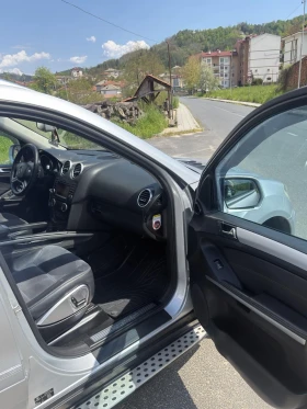 Mercedes-Benz ML 320, снимка 15