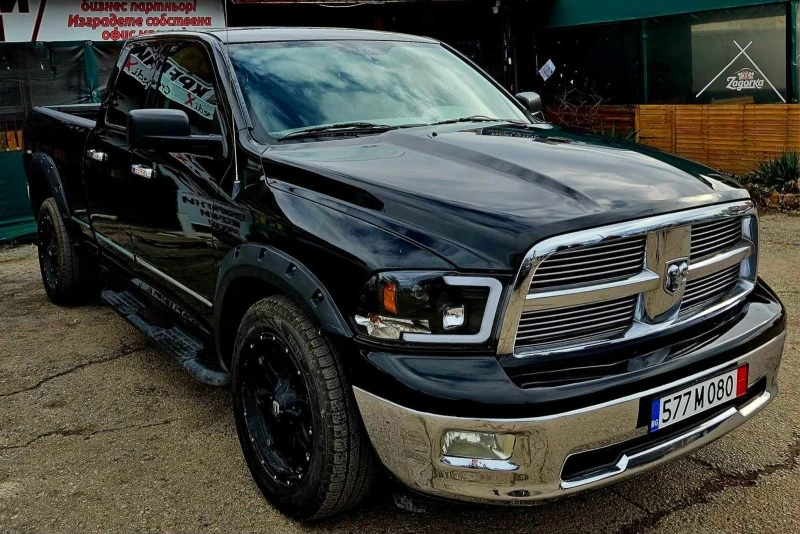 Dodge RAM 1500 5.7, снимка 2 - Автомобили и джипове - 46730857