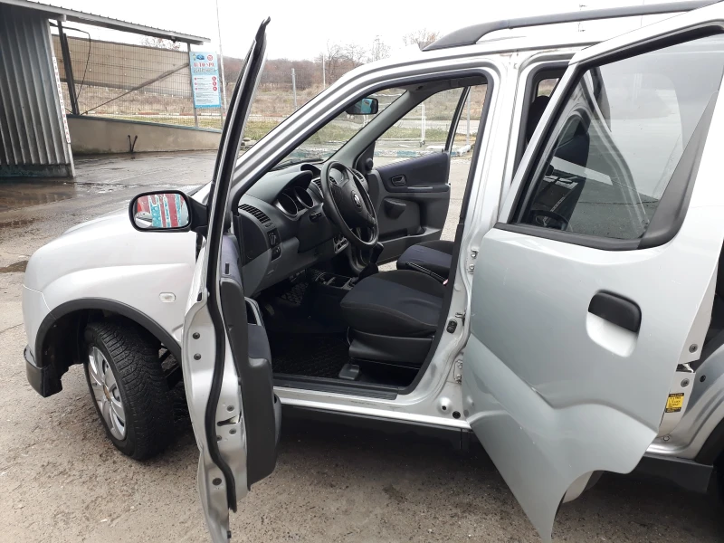 Suzuki Ignis, снимка 3 - Автомобили и джипове - 48245444