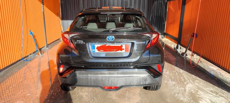 Toyota C-HR, снимка 4 - Автомобили и джипове - 48351359