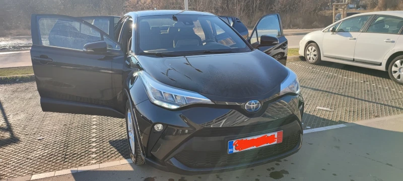 Toyota C-HR, снимка 1 - Автомобили и джипове - 48351359