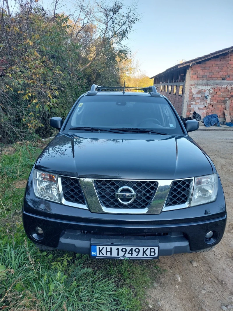 Nissan Navara 2.5 DCI, снимка 1 - Автомобили и джипове - 48451594