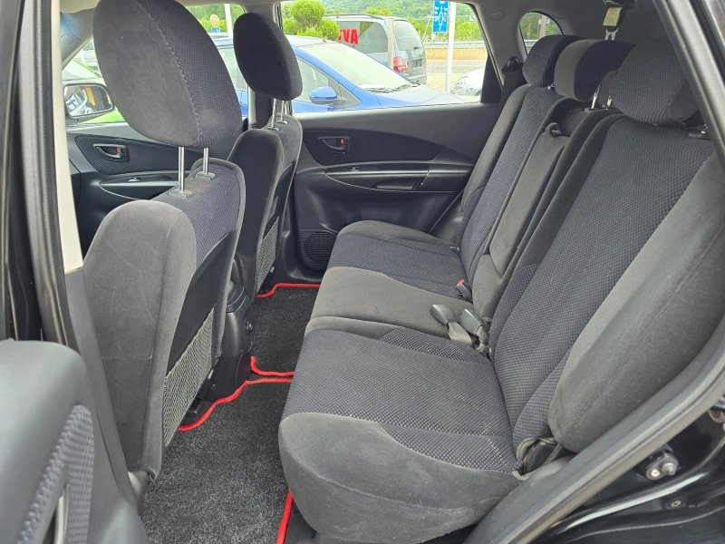 Hyundai Tucson 2.0 БЕНЗИН ! ! РЕАЛНИ КИЛОМЕТРИ ! ! КЛИМАТИК, снимка 14 - Автомобили и джипове - 50827356
