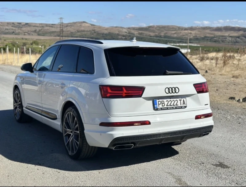 Audi Q7, снимка 6 - Автомобили и джипове - 52834385