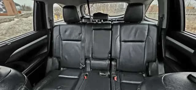 Toyota Highlander * AWD 4dr XLE * ПАНО * ПОДГРЕВИ * KEYLESS * , снимка 11 - Автомобили и джипове - 54026148