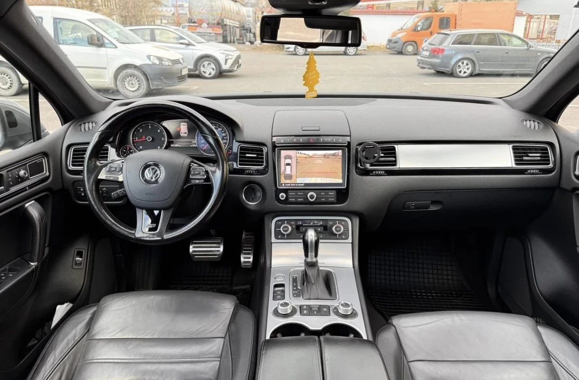 VW Touareg 3.0TDI R-Line Panorama - изображение 10
