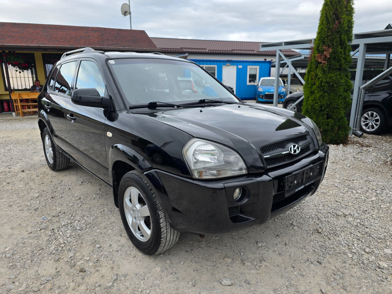 Hyundai Tucson 2.0 БЕНЗИН ! ! РЕАЛНИ КИЛОМЕТРИ ! ! КЛИМАТИК - изображение 7