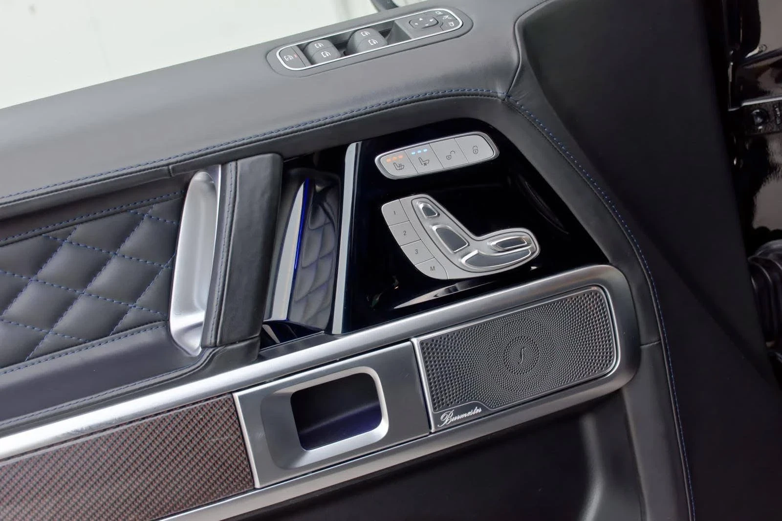 Mercedes-Benz G 63 AMG ОЧАКВАН ВНОС FULL BLACK LINE CARBON ЛИЗИНГ 100% - изображение 6