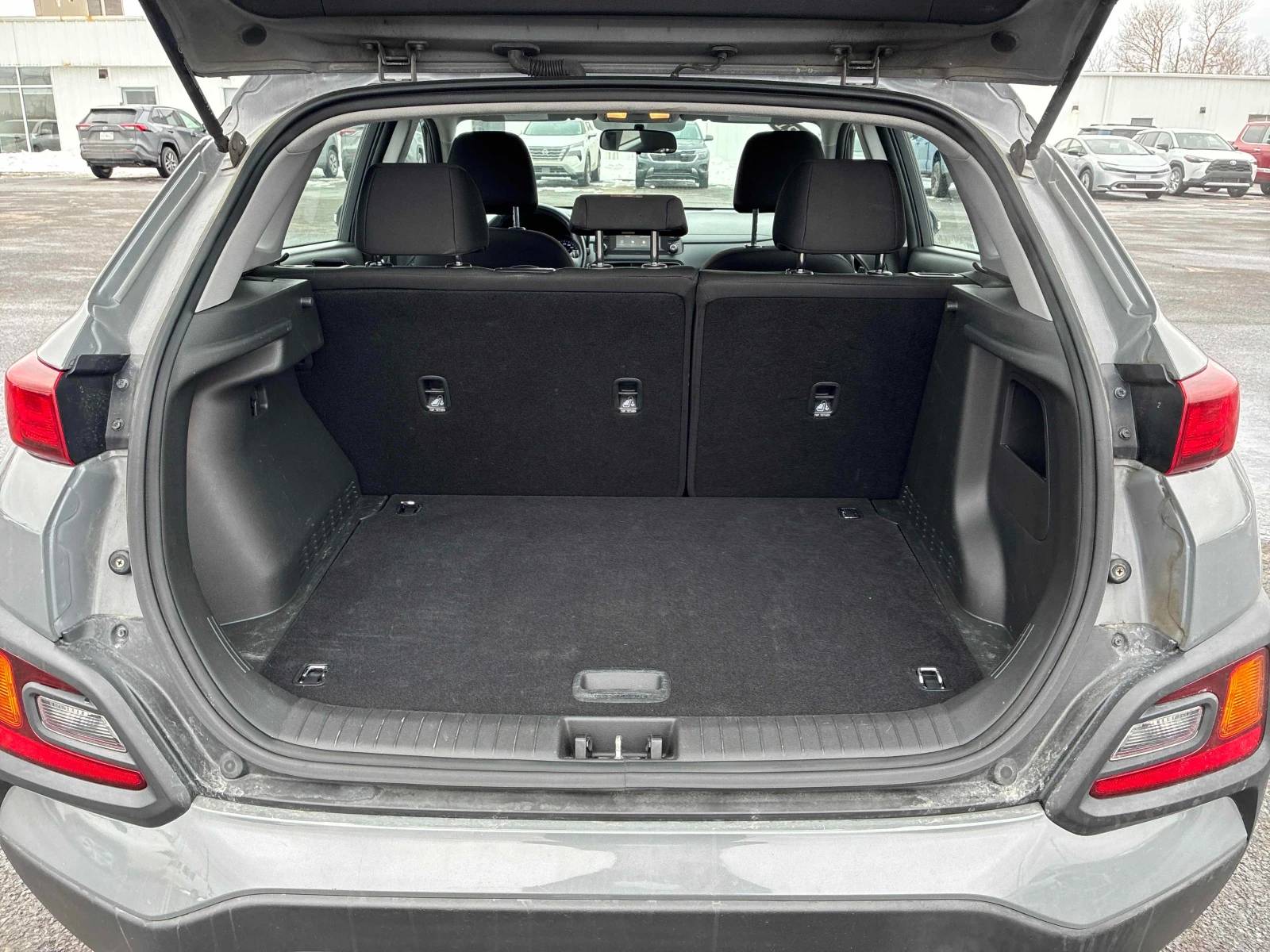 Hyundai Kona 2.0L| CARFAX| ПОДГРЕВИ| KEYLESS  - изображение 6