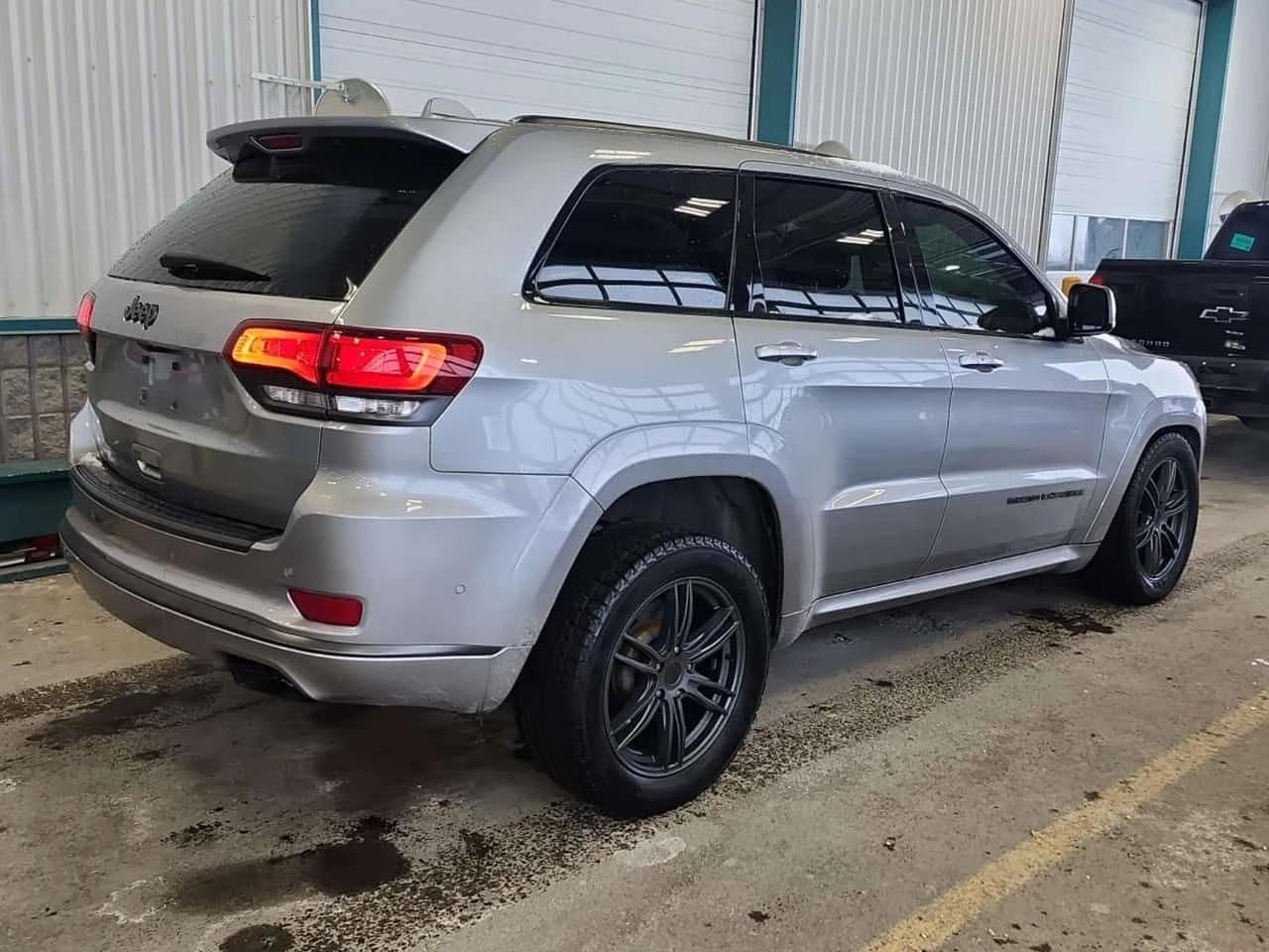 Jeep Grand cherokee HIGH ALTITUDE II/ДИСТРОНИК/ПАНОРАМА/ОБДУХВАНЕ - изображение 3