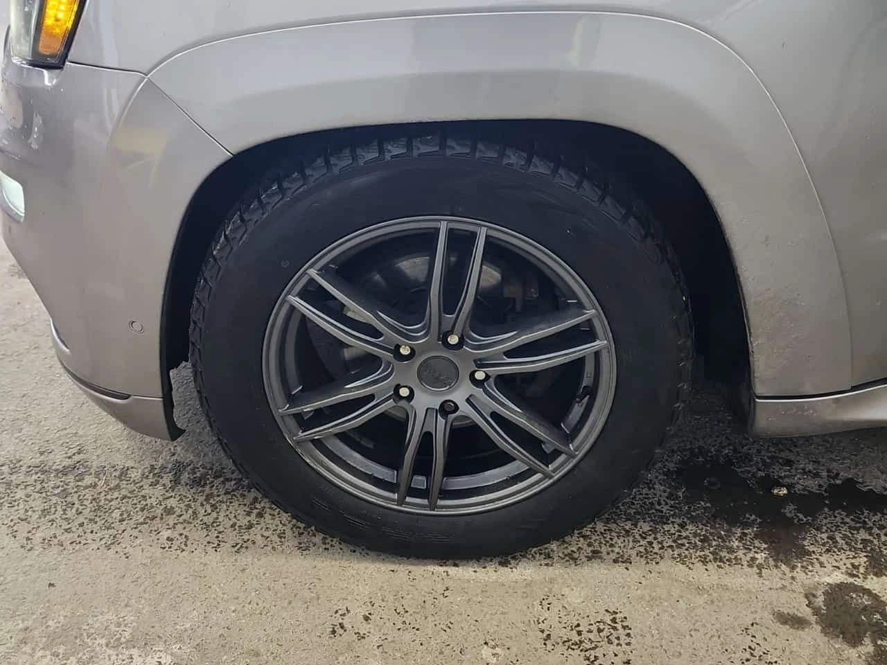 Jeep Grand cherokee HIGH ALTITUDE II/ДИСТРОНИК/ПАНОРАМА/ОБДУХВАНЕ - изображение 6