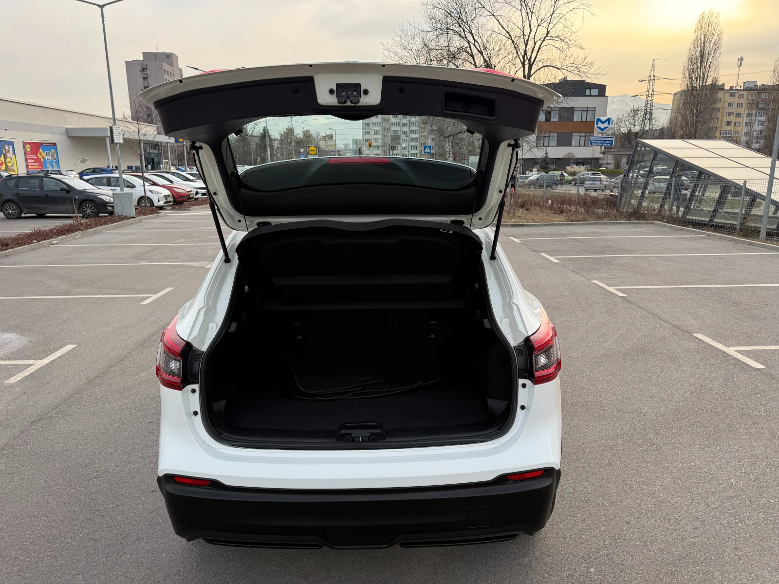 Nissan Qashqai 1.5DCI* ������* EURO6D*  | Mobile.bg � ����������� 7