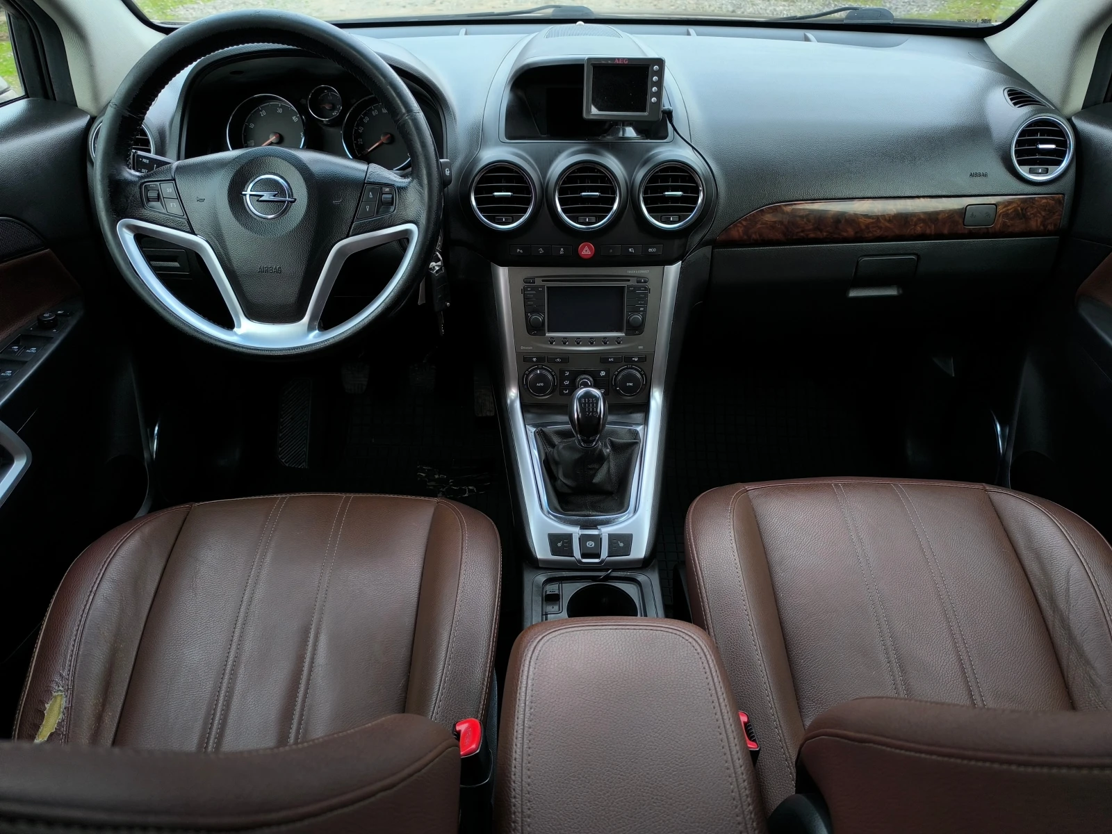 Opel Antara FACE LIFT-2.2CDTI-184кс-4х4-6ск.-КОЖА-НАВИ-КЛИМА, снимка 13 - Автомобили и джипове - 53725227