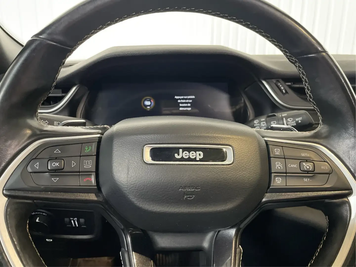 Jeep Grand cherokee L Altitude AWD, снимка 8 - Автомобили и джипове - 54098676