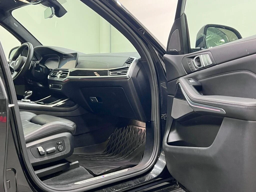 BMW X7 carbon black metallic* harman kardon* Head-Up* , снимка 16 - Автомобили и джипове - 54168824