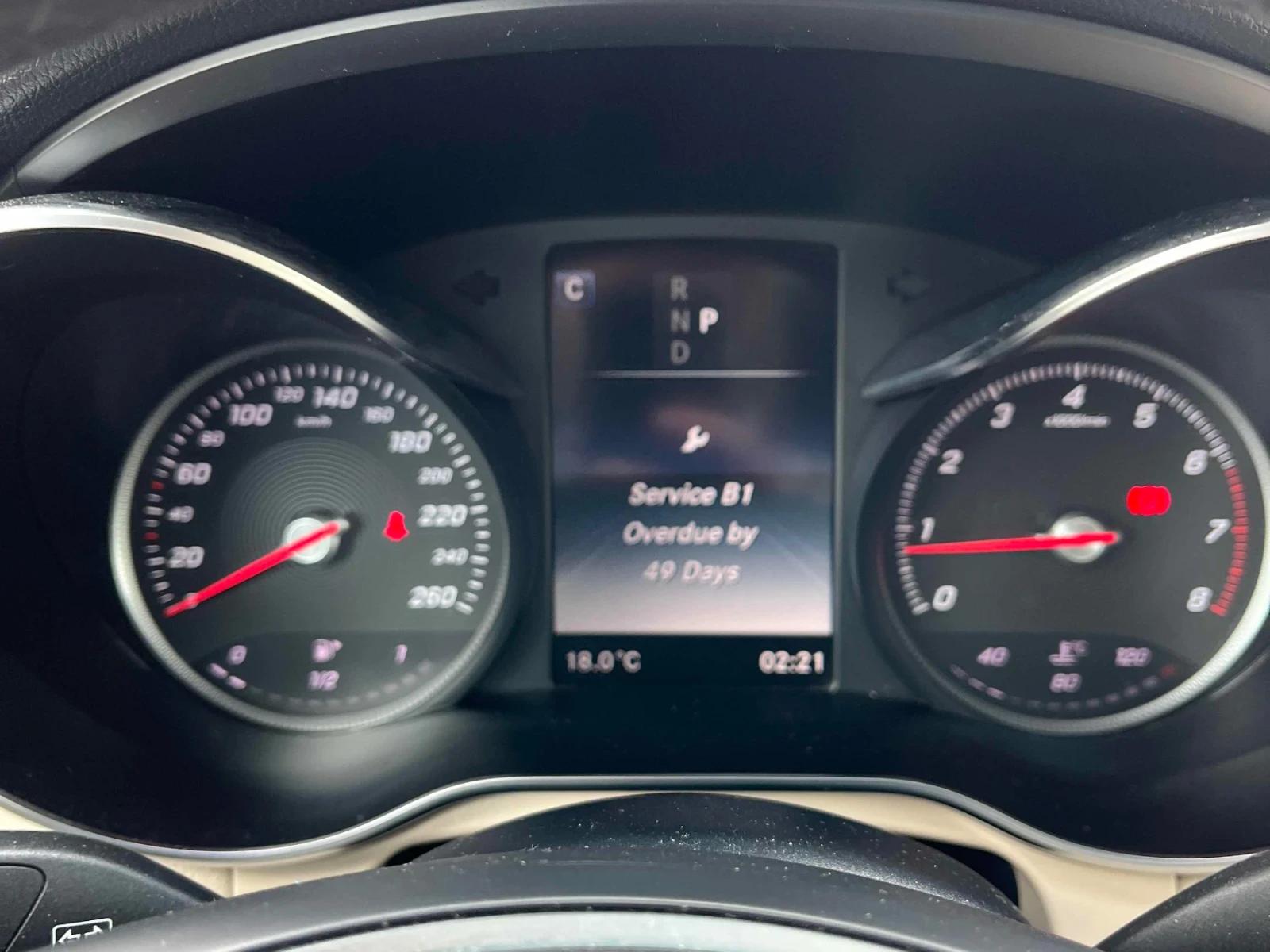 Mercedes-Benz GLC 300 ПОДГРЕВ * ПАНОРАМА * 360 * 2 КЛЮЧА * CARFAX, снимка 9 - Автомобили и джипове - 54709035