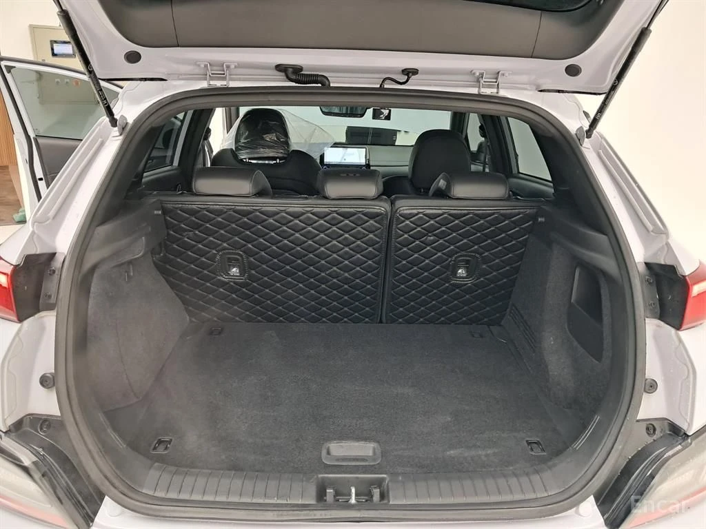 Hyundai Kona 2.0 N* ПОДГРЕВ* ОБДУХВАНЕ* KEYLESS* КАМЕРА* , снимка 15 - Автомобили и джипове - 54857177