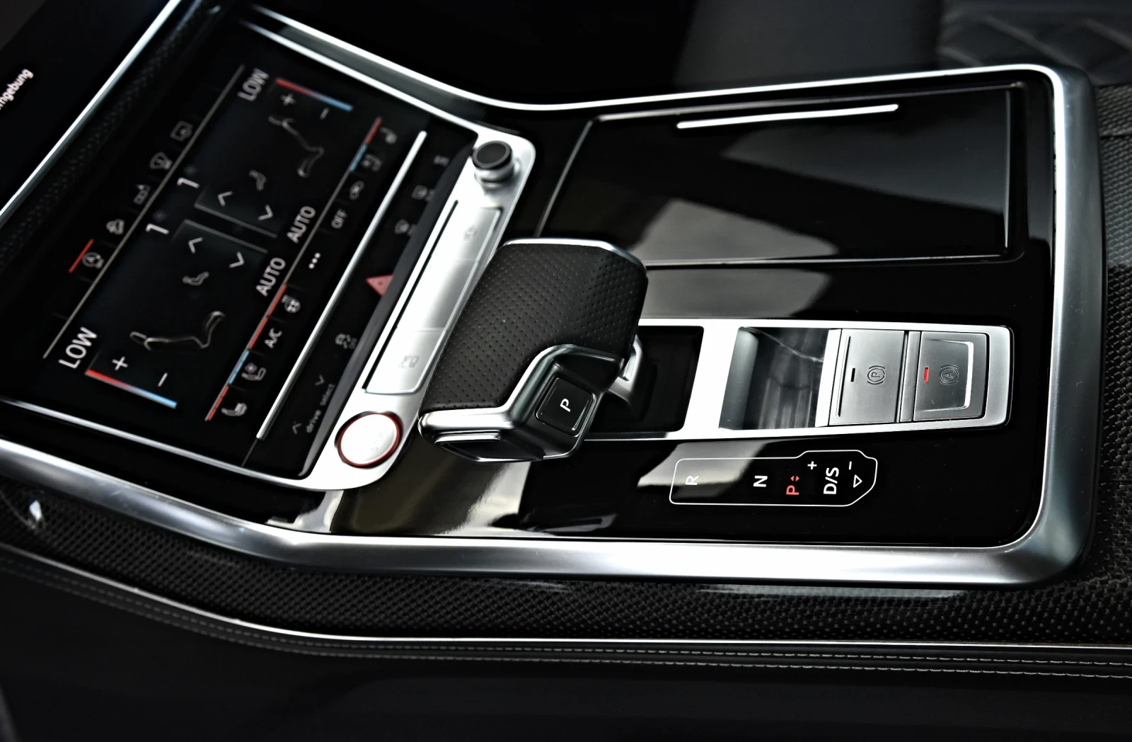 Audi SQ8 4.0 V8T B&O RS-SITZE CARBON 22-RS 360 NIG-VISION | Mobile.bg � ����������� 13