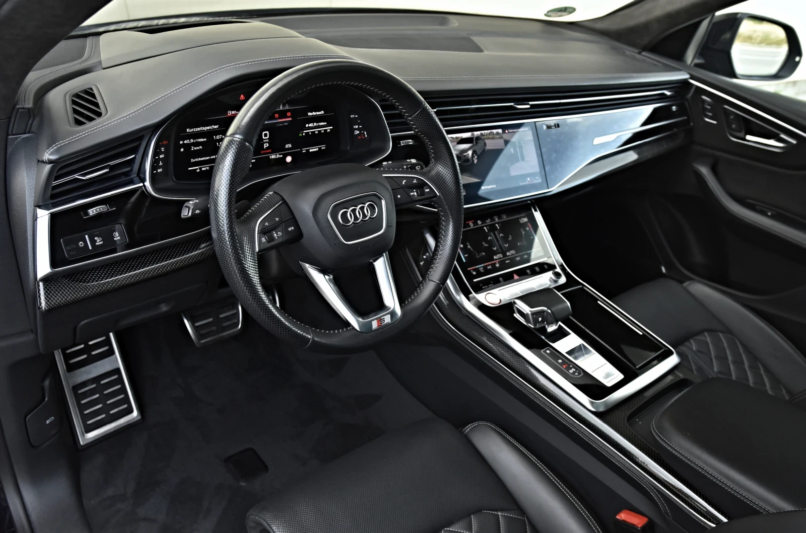 Audi SQ8 4.0 V8T B&O RS-SITZE CARBON 22-RS 360 NIG-VISION | Mobile.bg � ����������� 9